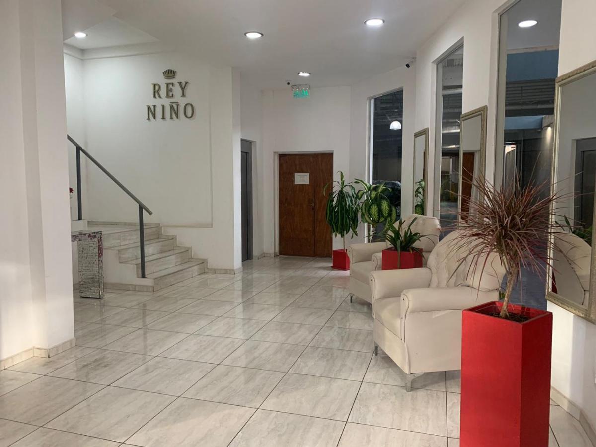 Edificio Rey Nino Lejlighed Posadas Eksteriør billede